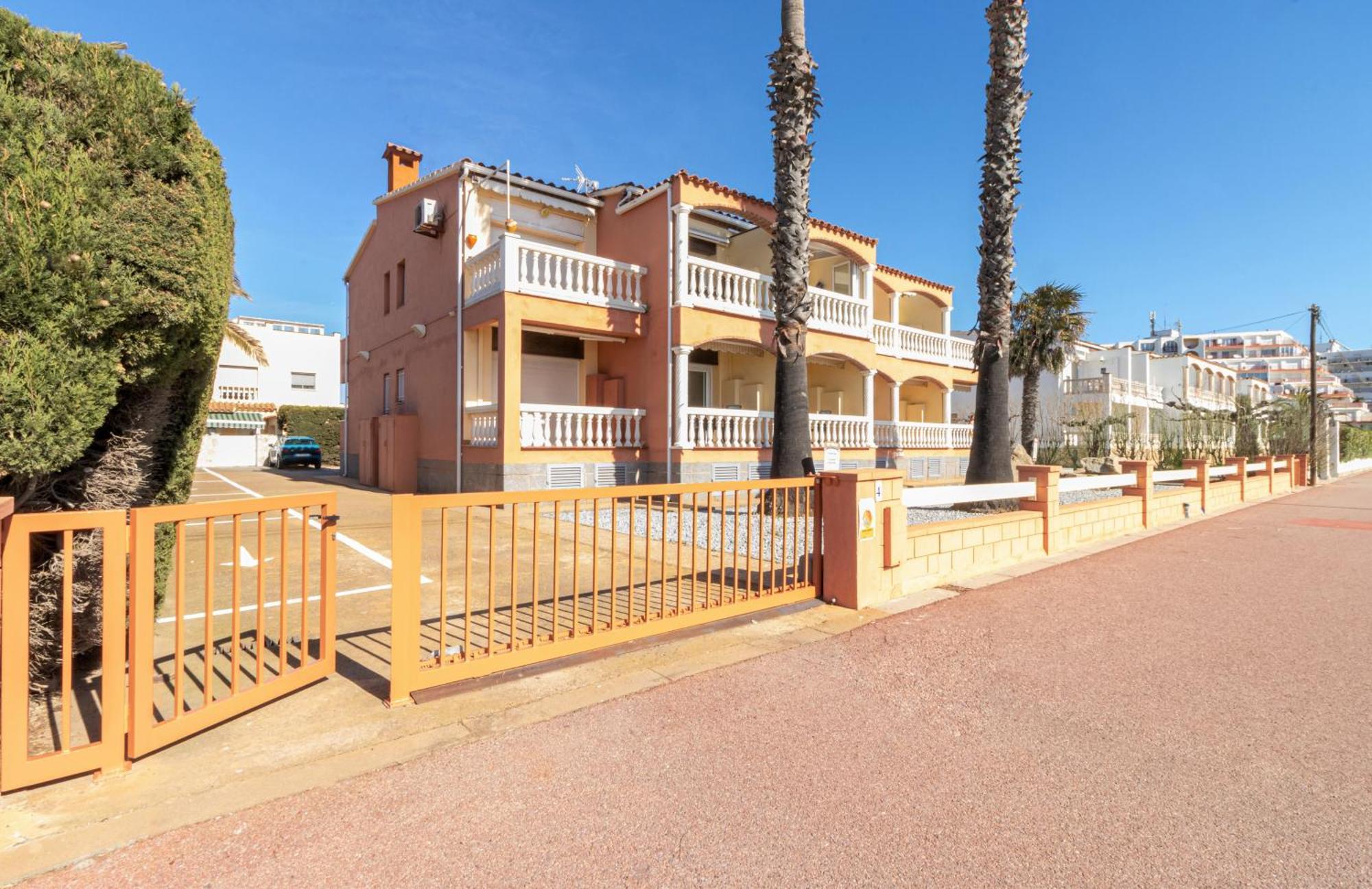 Apart-Rent Apartament Bahia 2c Empuriabrava Bagian luar foto