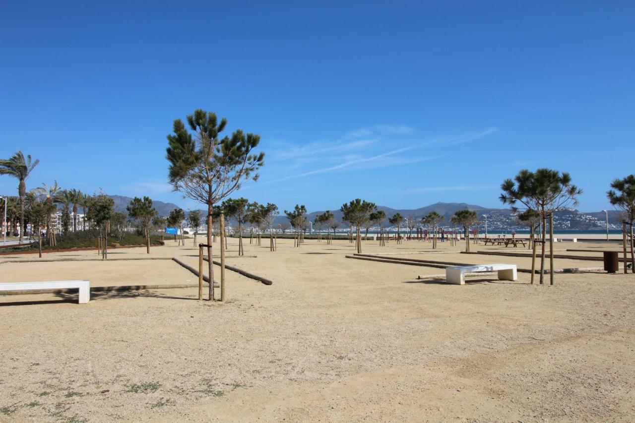 Apart-Rent Apartament Bahia 2c Empuriabrava Bagian luar foto
